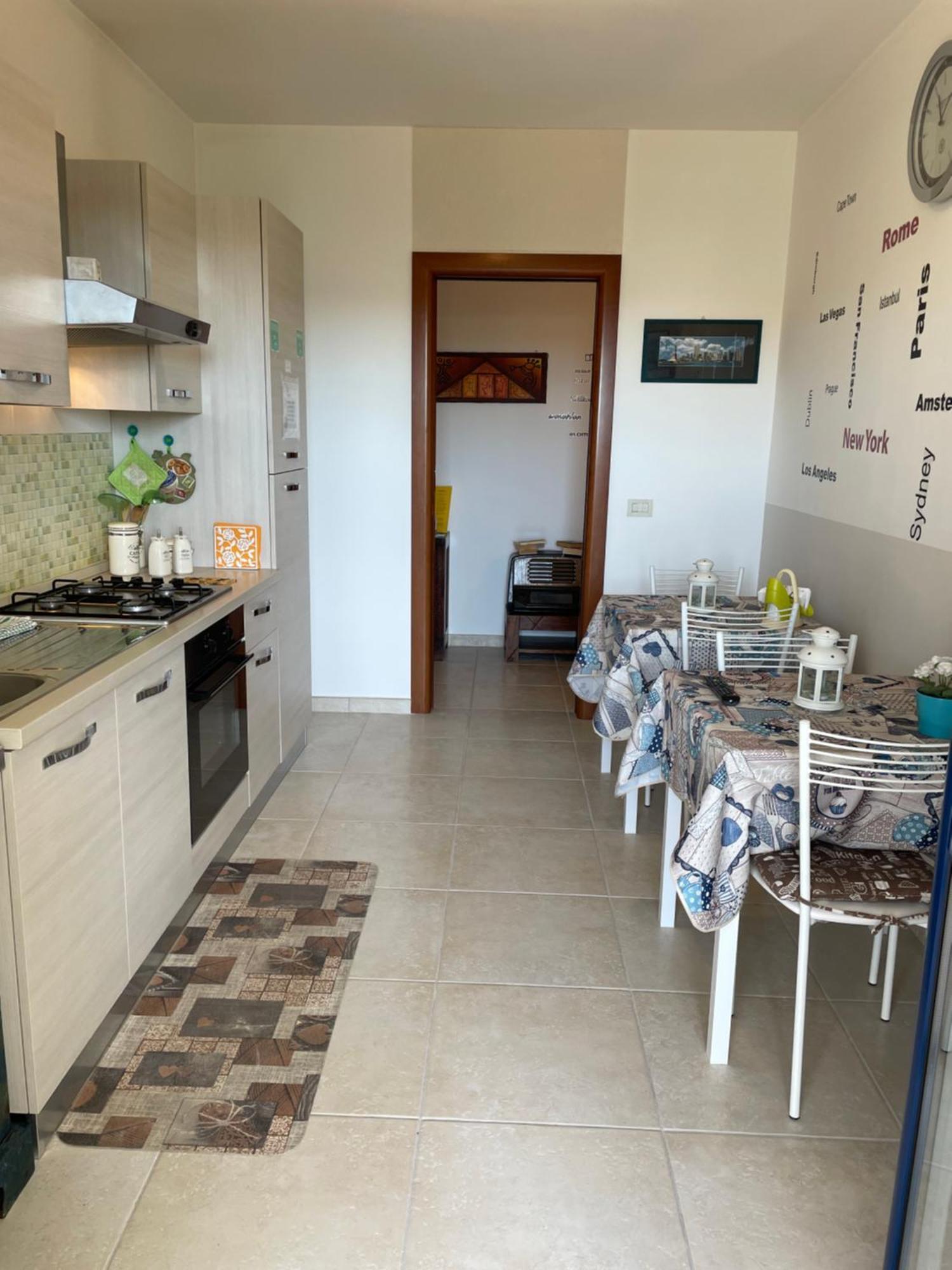 A Casa Di Fabio Holiday House 바리 외부 사진